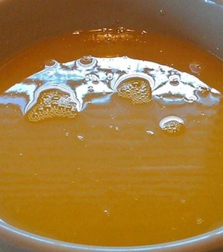 გამოდის 1/3 ჭიქა მინანქარი, რაც საკმარისია თქვენი ნამცხვრის, 2 პასკის თუ 8 ცალი ორცხობილას გასაფორმებლად